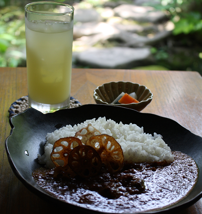 image:COTOCOTO (cafetería, platos de curry)